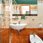 Colosseo Relais 4* Рим