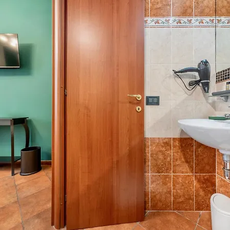 بيت ضيافة Colosseo Relais 4*